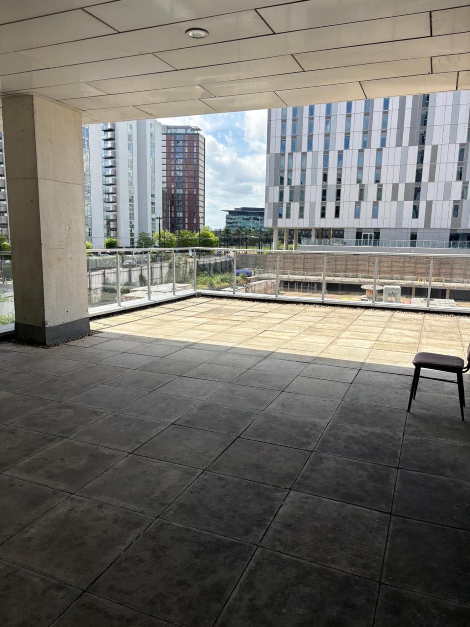 Luxury Quay apartment