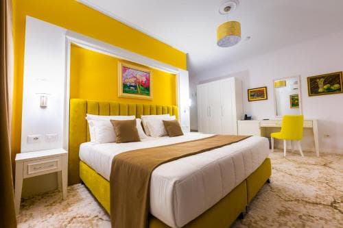 Hotel Nirvana