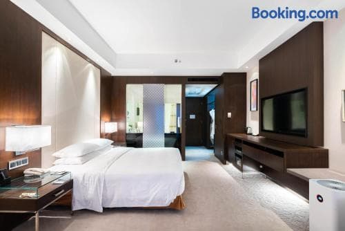 Jinling Hotel Beijing, 