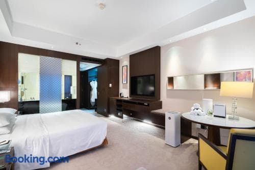 Jinling Hotel Beijing, 