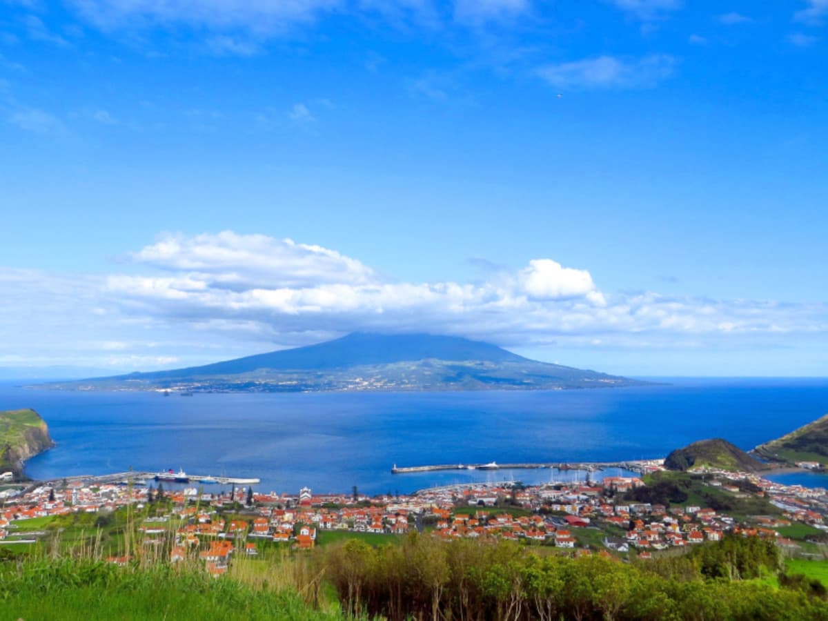 3-Day Pico Island: Volcanic Flavors & Coastal Pools