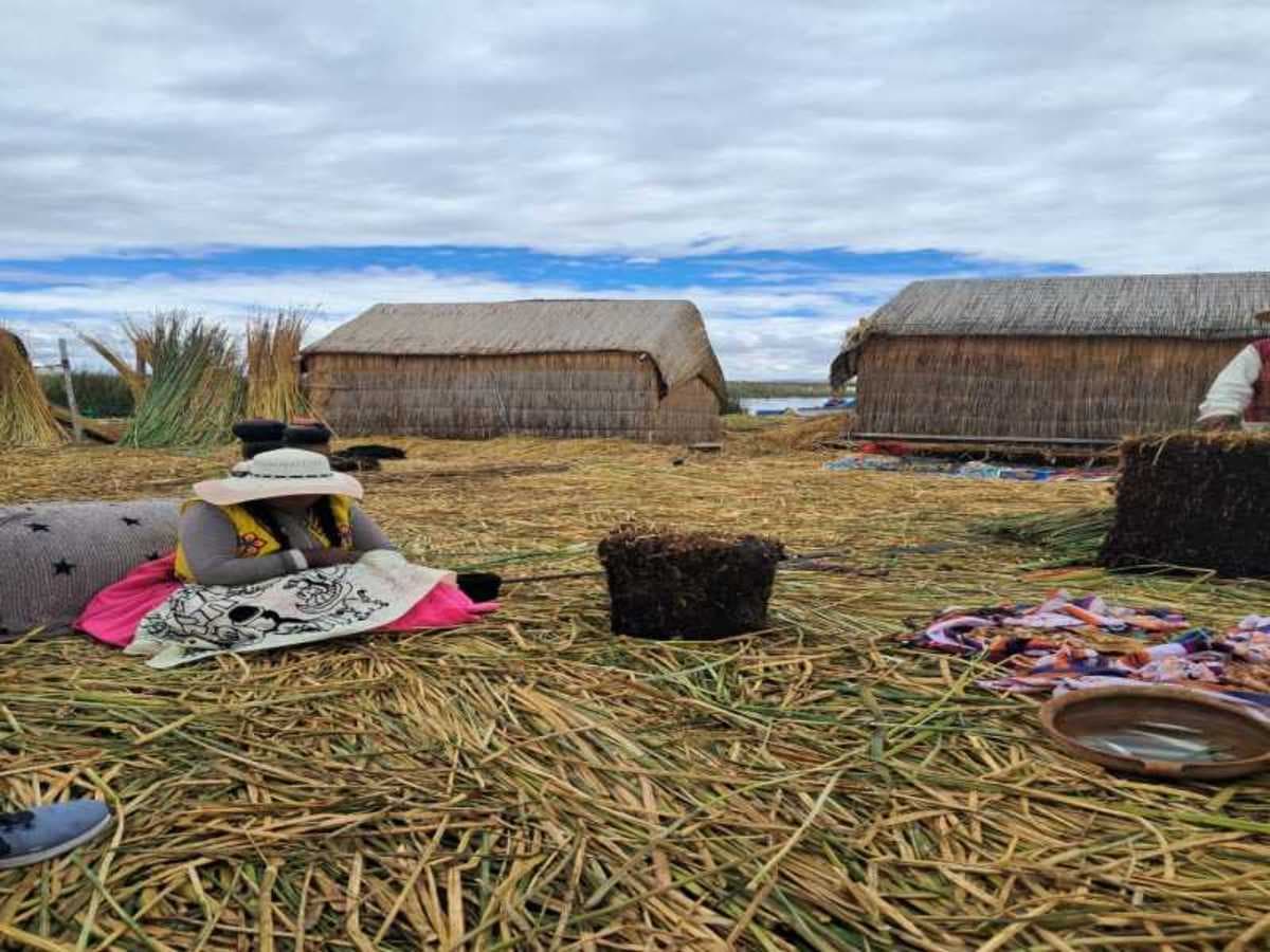 3-Day Private Lake Titicaca Community Experience: Luquina, Uros & Taquile