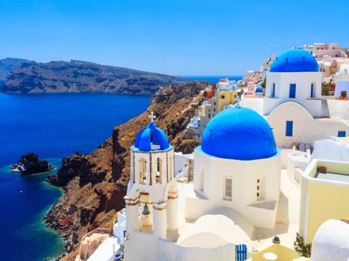 D'île en île, les joyaux des Cyclades : Mykonos, Santorin