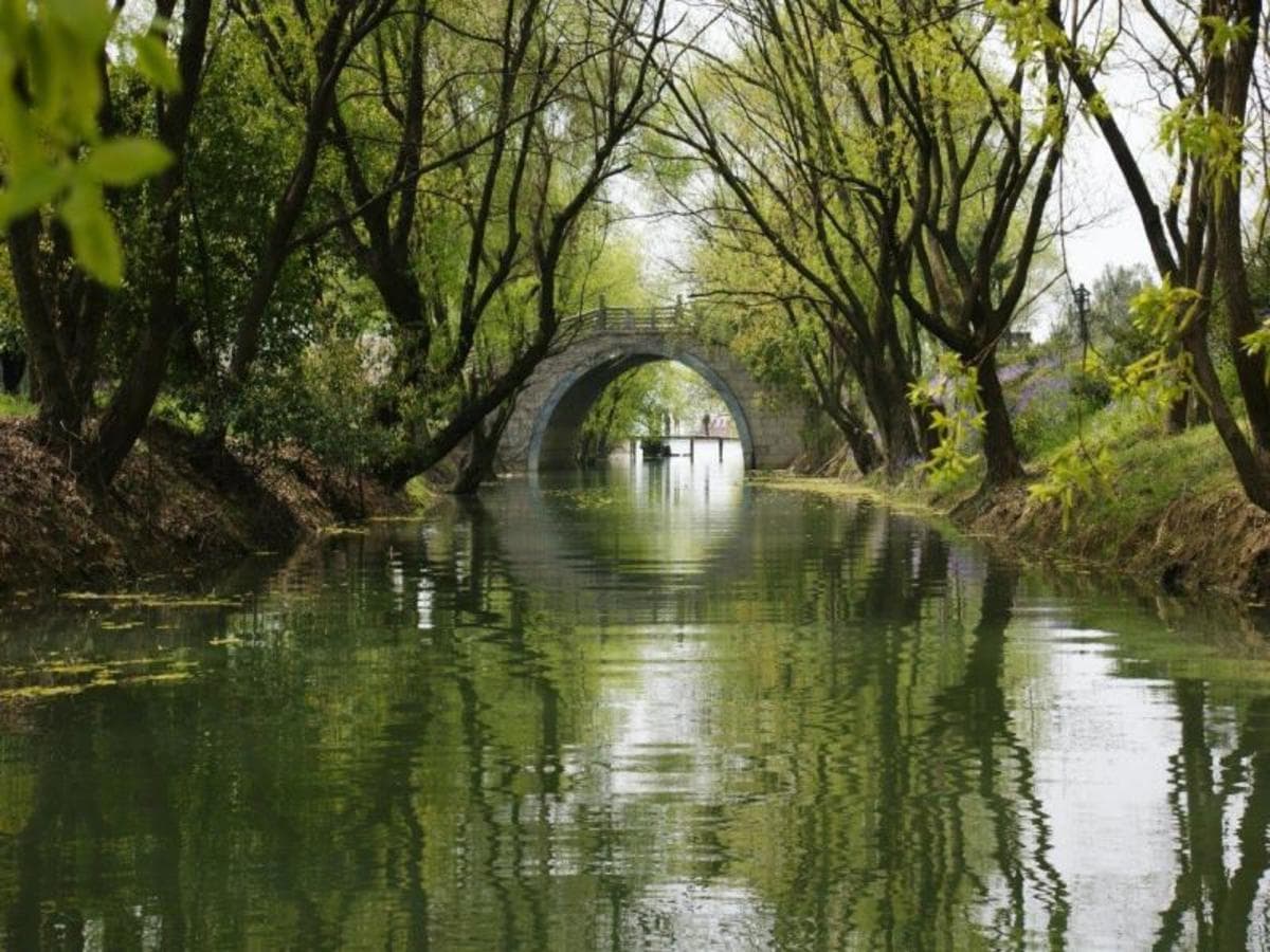 Hangzhou City Break, Private Tour