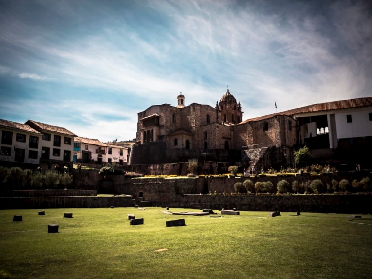 Immersion Andine — 7 jours : Cusco, Vallée sacrée, Machu Picchu, guide francophone, avec vols domestiques