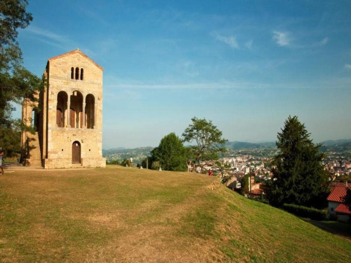 Best of Northern Spain and Portugal, 16 days tour (Multi country)