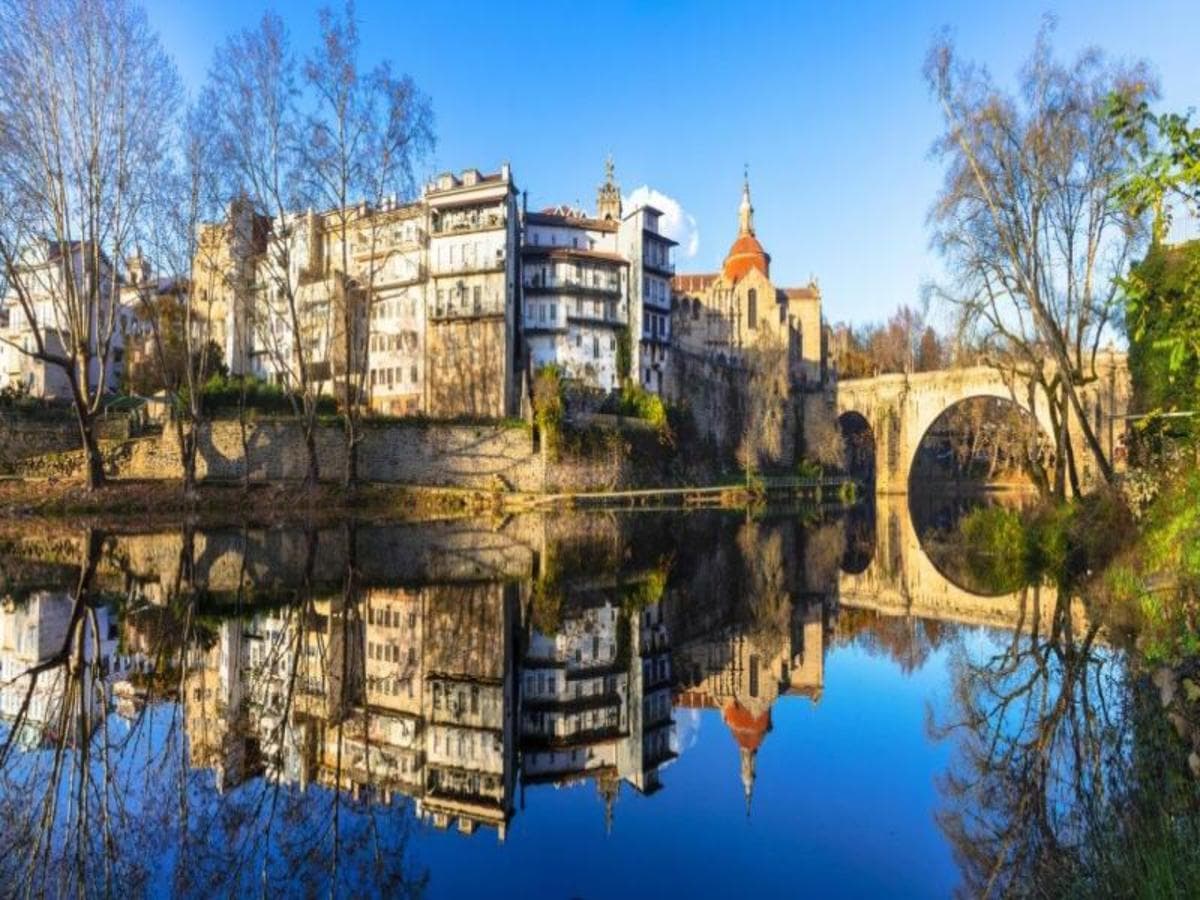Essence of Portugal: Culture, Heritage & Flavours