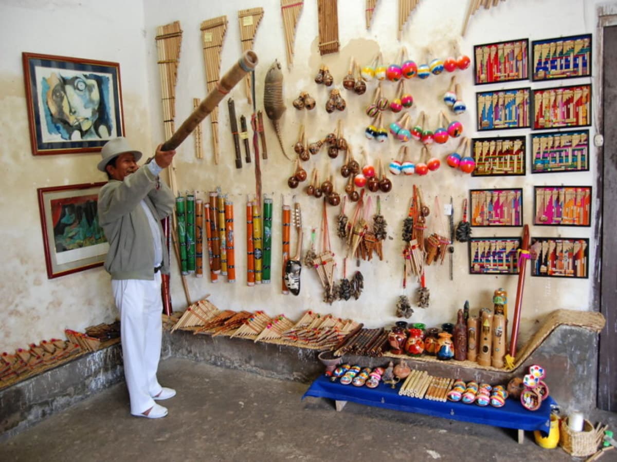 2-Day Private Otavalo Experience: Living Culture & Andean Traditions