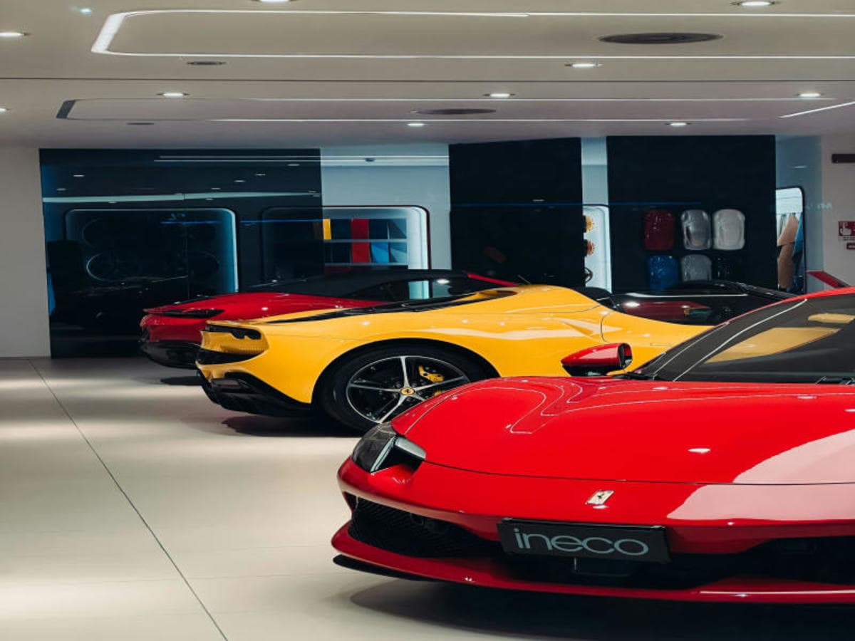 2-Day Private Ferrari Experience: Speed & Italian Excellence