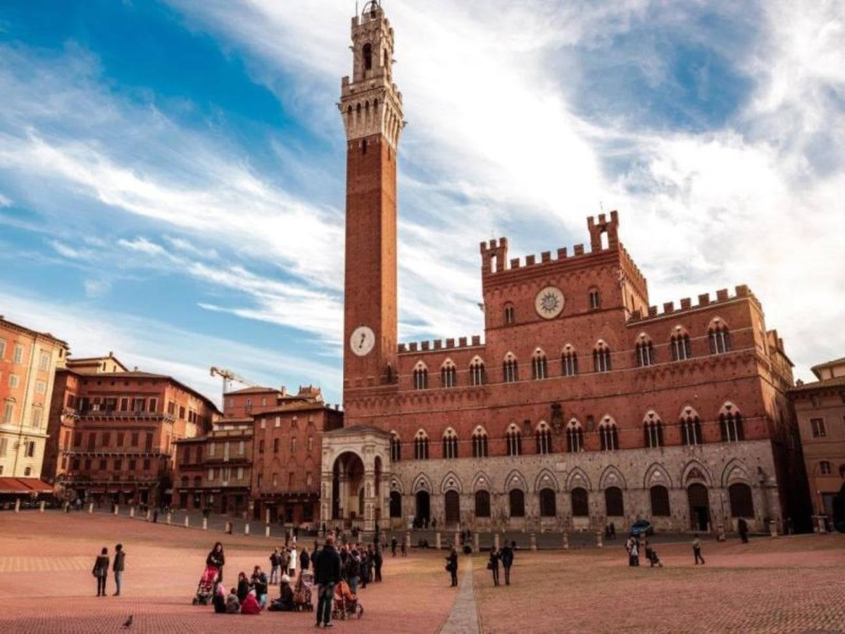 Escapade en Toscane, Visite semi-privée