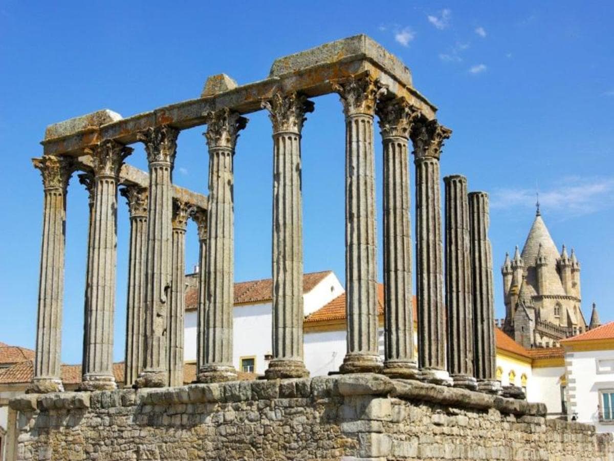 Essence of Portugal: Culture, Heritage & Flavours