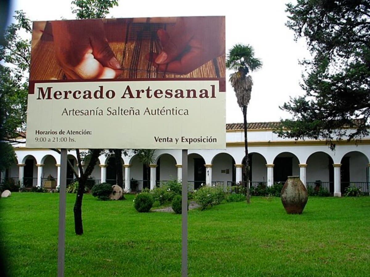 Viaje de 4 Días por Salta: Escapada al Norte de Argentina