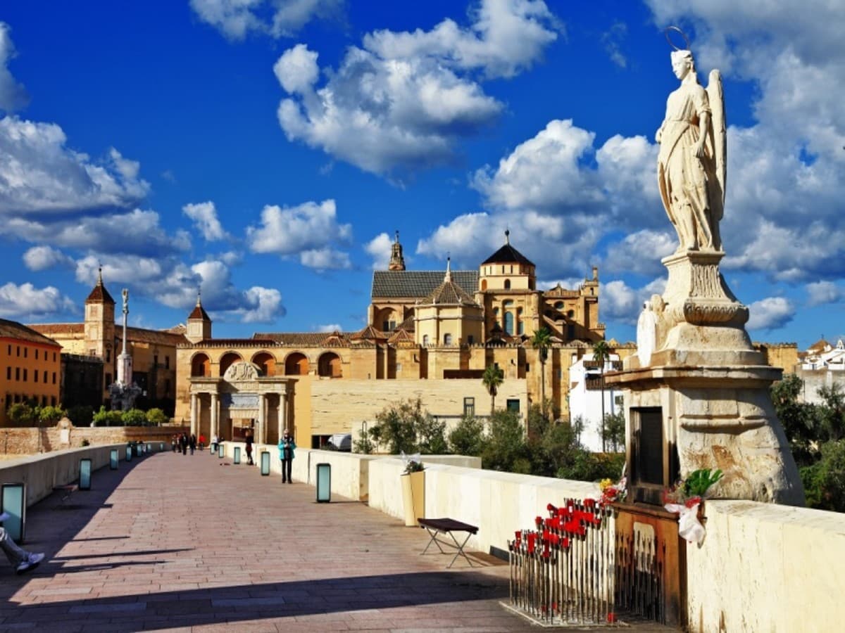 Corazón de Andalucía 11 Días, Conducción por cuenta propia