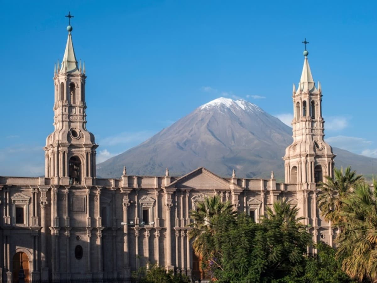 Explorez le Pérou — 11 jours : Lima, vallée de Colca, Puno, Cusco, Machu Picchu, avec vols domestiques