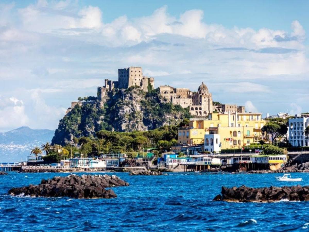Îles, côte et saveurs de la Campanie : 8 jours à Capri, Ischia et Naples, visite privée