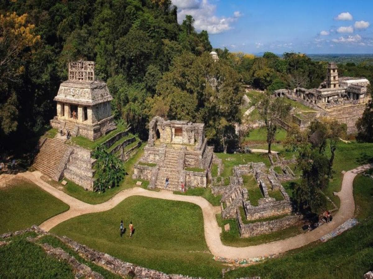 Mexico Explorer: From Mexico City to the Riviera Maya