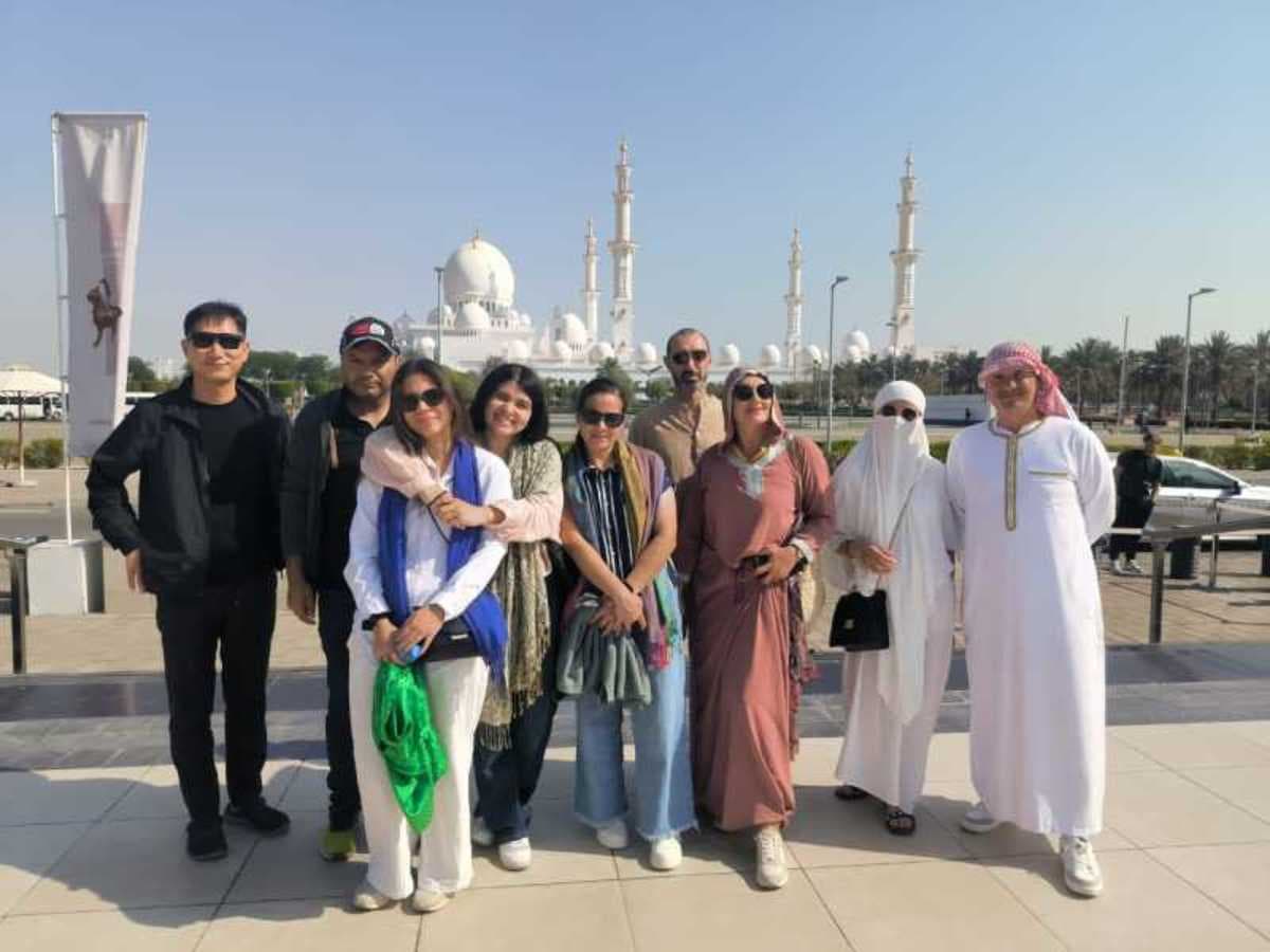 Emirats GIR: Le Complet