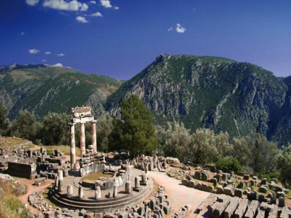 Tour Argolide, Olympia, Delfi e Monasteri delle Meteore da Atene