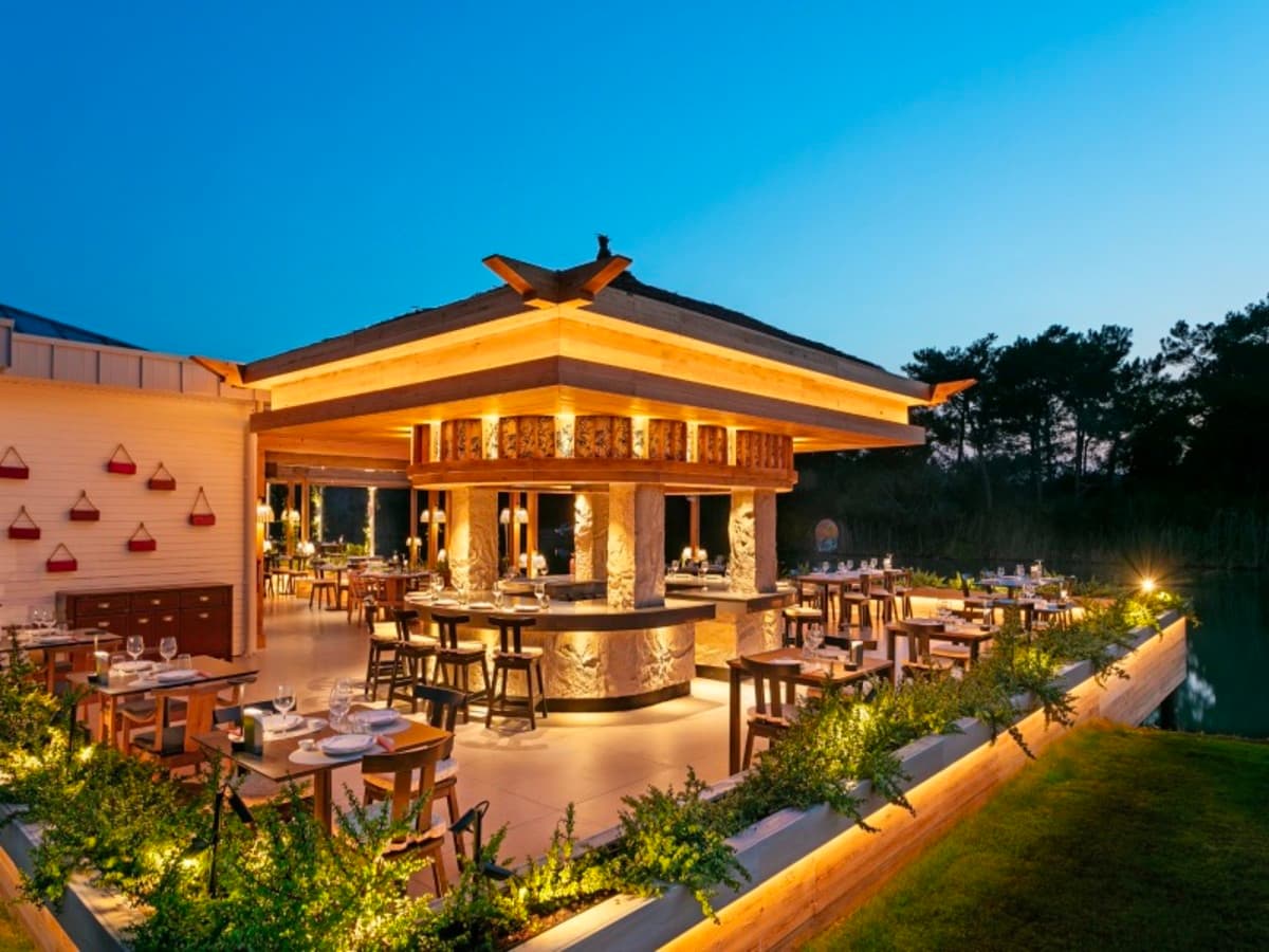 Istanbul & Titanic Deluxe Belek Golf Experience Package