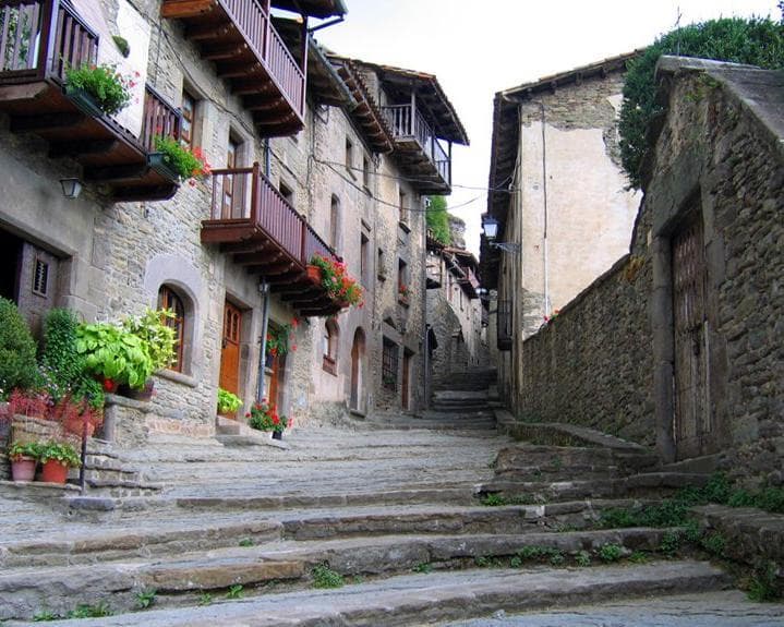 Rupit i Pruit, İspanya 