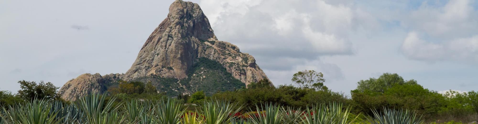 Peña de Bernal, México