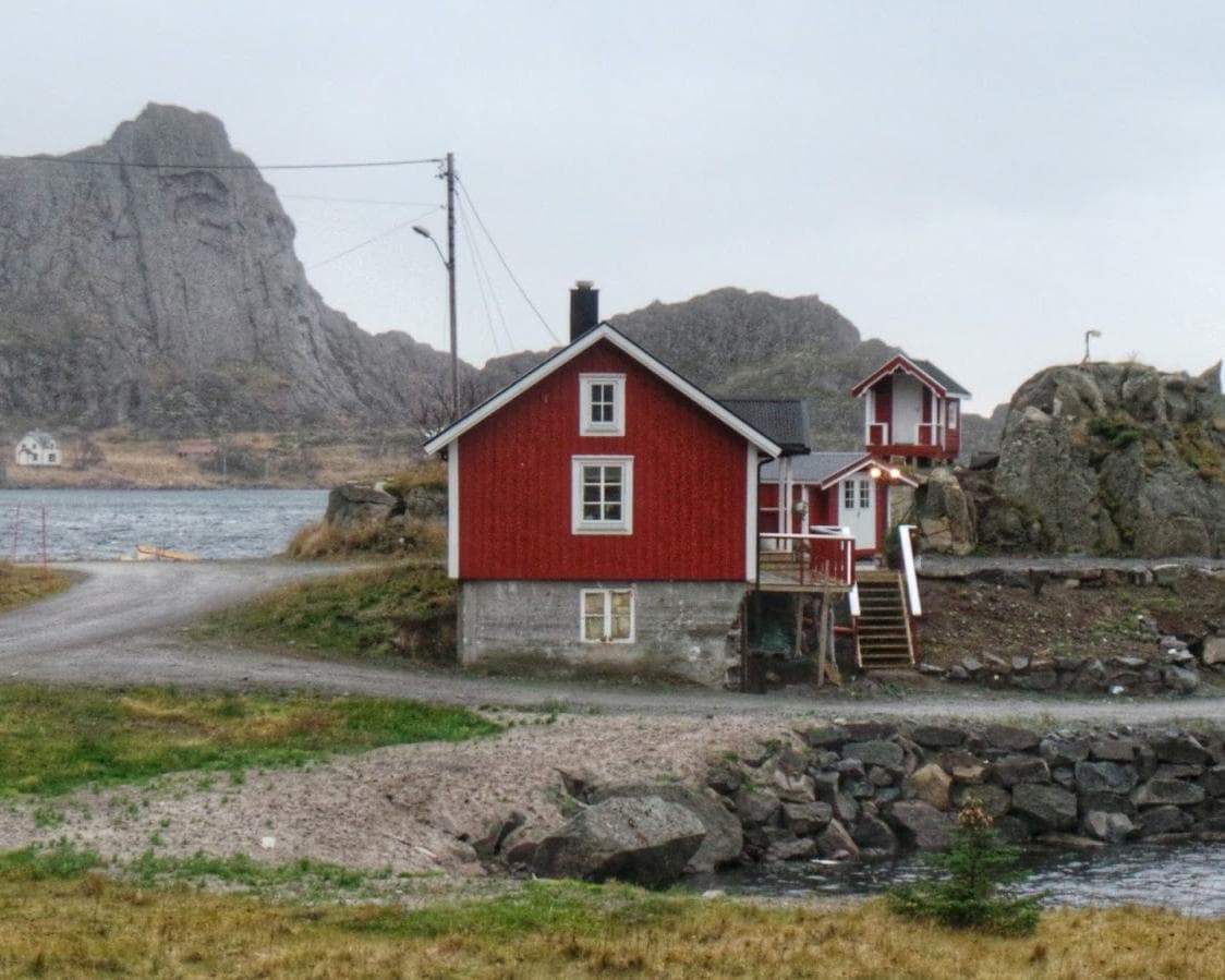 Mortsund Veien, Noruega