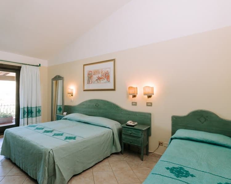 NICOLAUS CLUB TORRE MORESCA