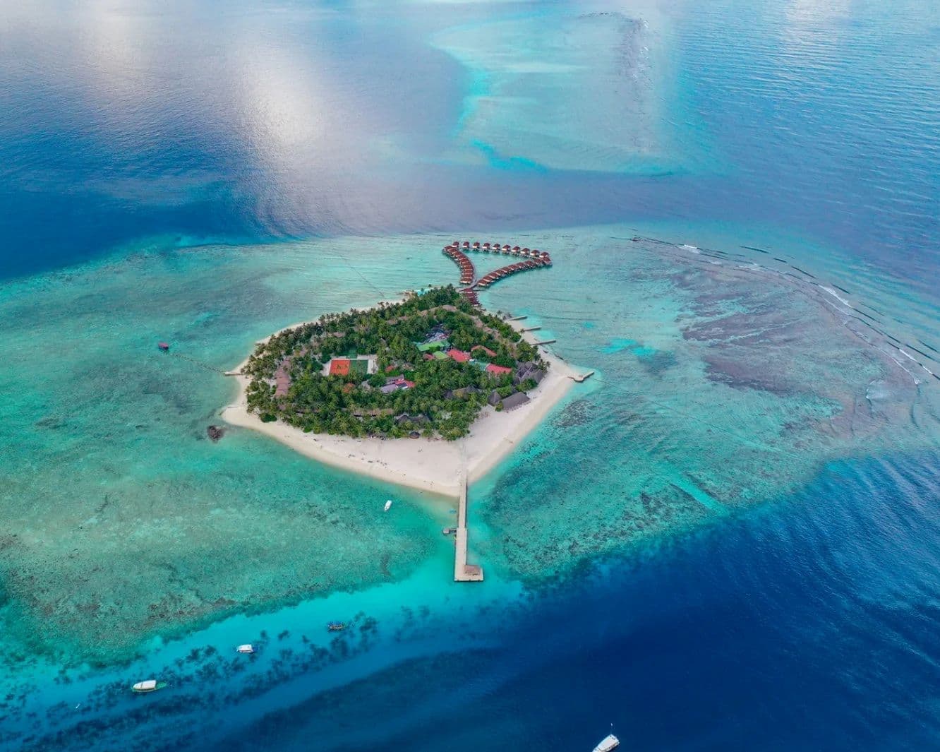 Maldive: Bravo Premium Alimathà 04/12/26