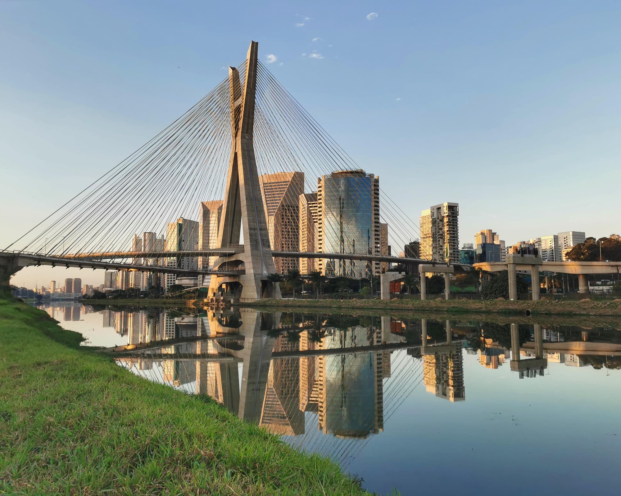 MTPE-52088  FORMULA 1 - SAO PAULO 2025