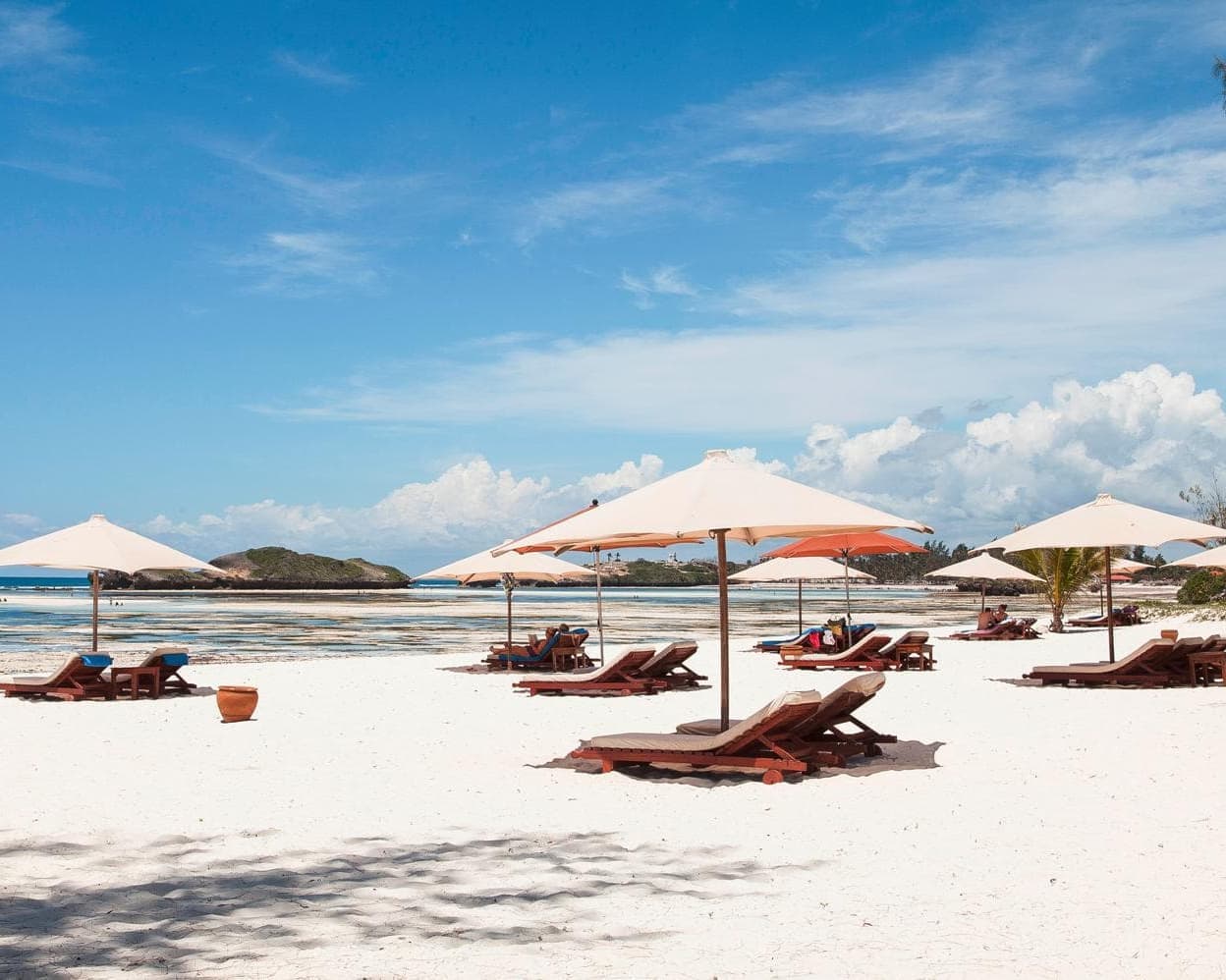 KENYA: SEACLUB 7 ISLANDS REOSRT 