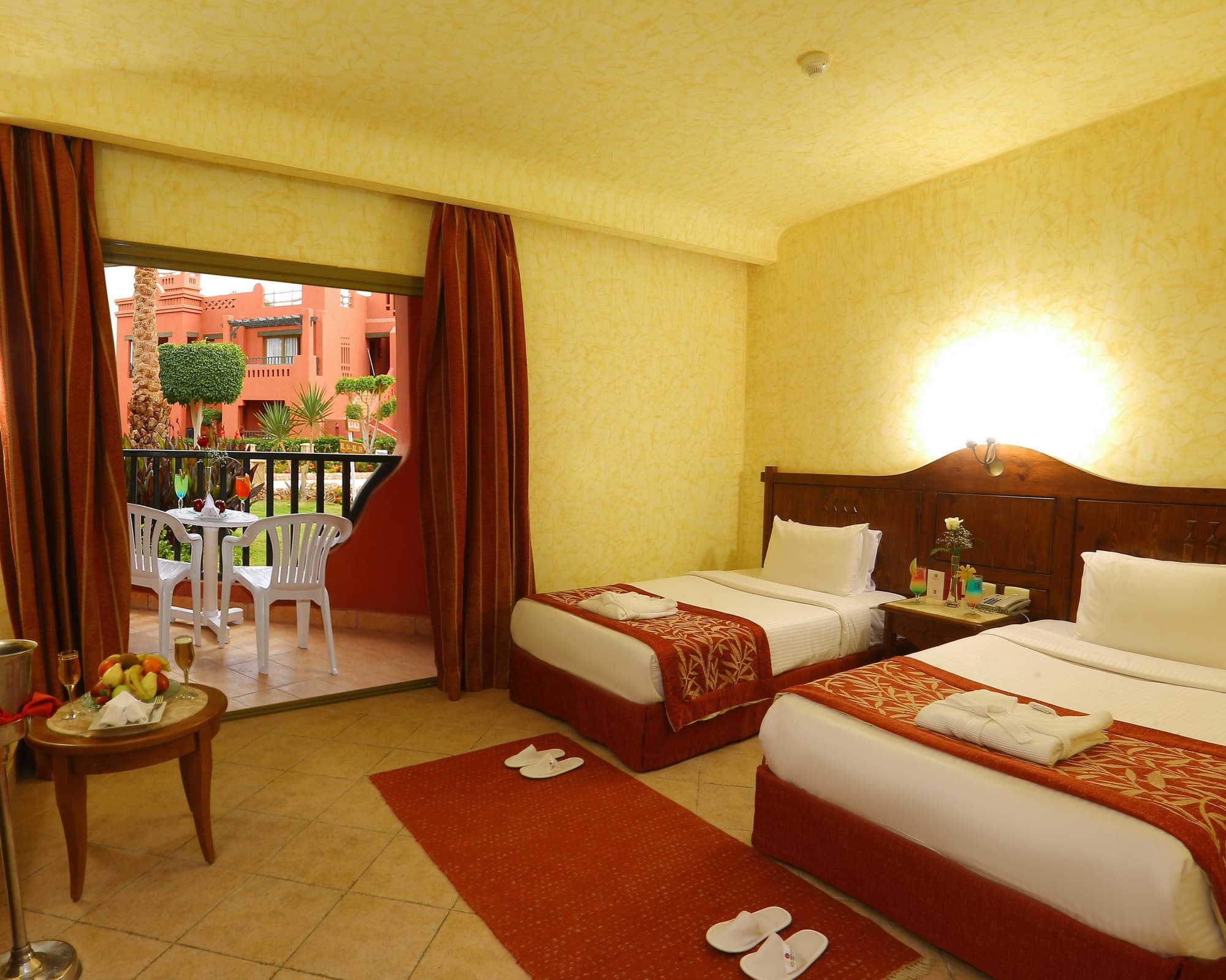 Charmillion Sea Life Resort 