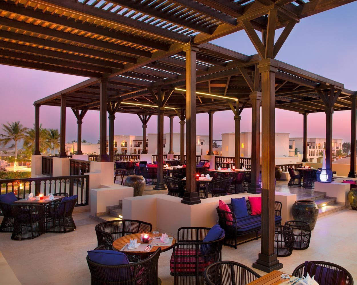 Oman: Bravo Premium Salalah Rotana - 05/12/25
