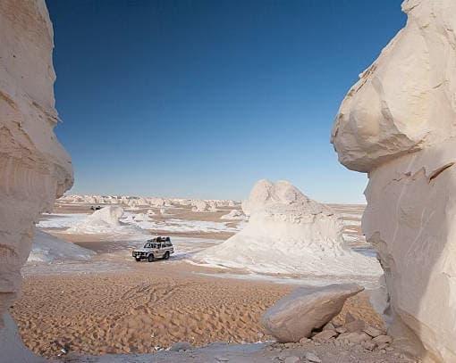Leyendas del Nilo y Desierto Blanco en 4x4, Salida de Madrid