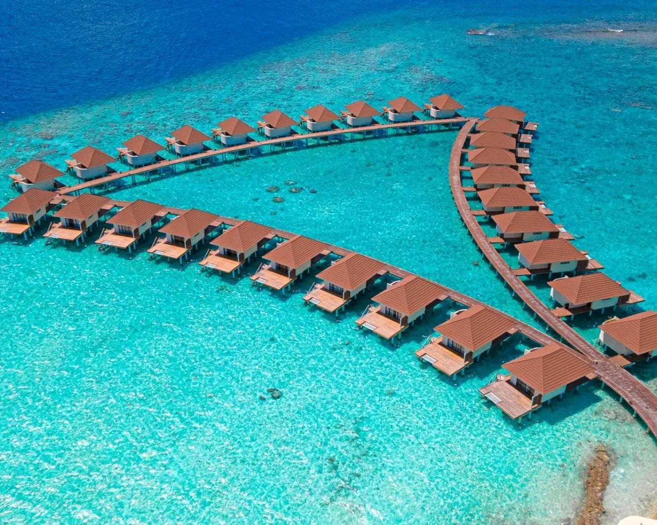 Maldive: Bravo Premium Alimathà 04/12/26