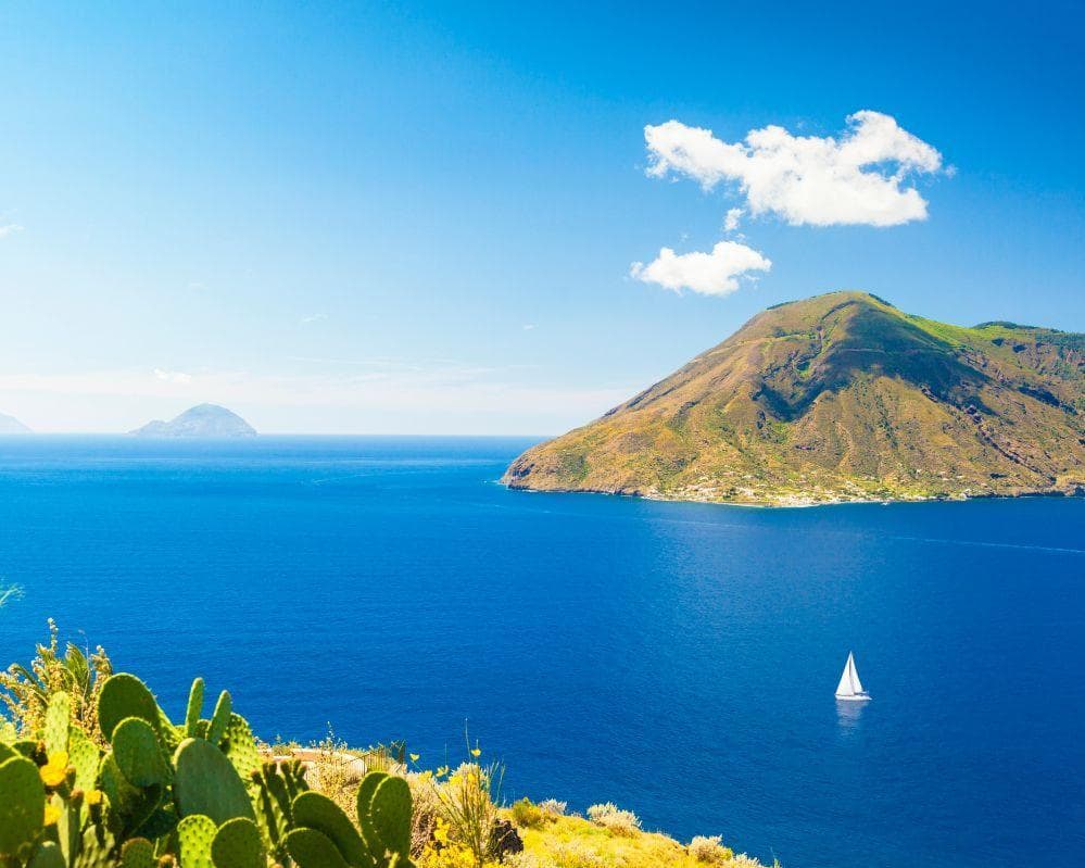 EXPLORE EOLIE Le isole dei Vulcani
