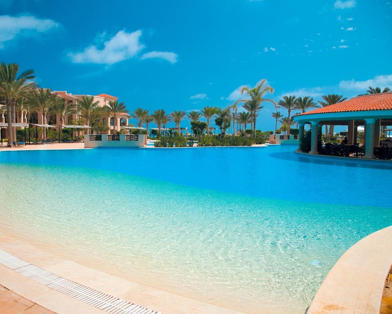 MARSA MATROUH: BRAVO ALMAZA BEACH 