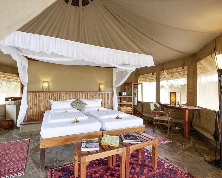 Severin Tsavo Safari