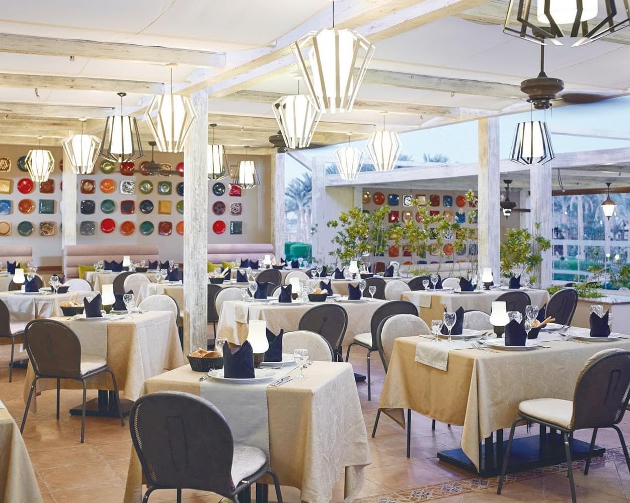 SHARM EL SHEIKH: ALPICLUB CORAL SEA HOLIDAY RESORT 
