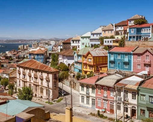 Misión Valparaíso: La Aventura de "Mini Espías" en Chile