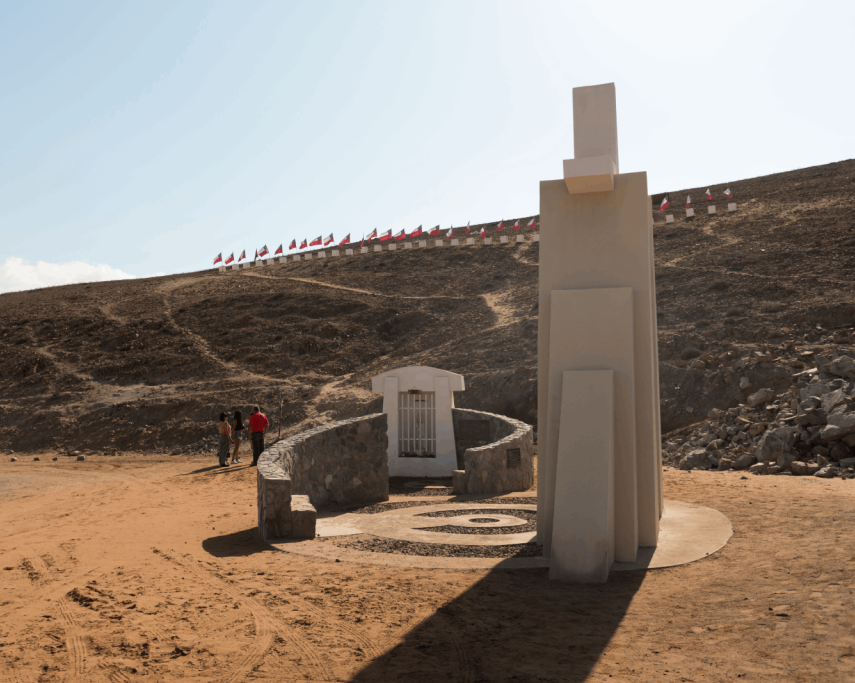 Atacama de Película “Los 33: el lugar donde la esperanza emergió desde las profundidades”