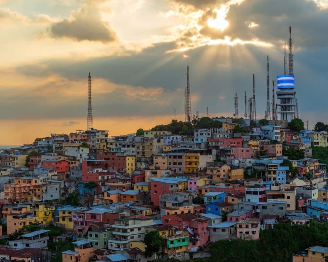 Guayaquil y Galapagos combinado con Santa Cruz 6 dias 