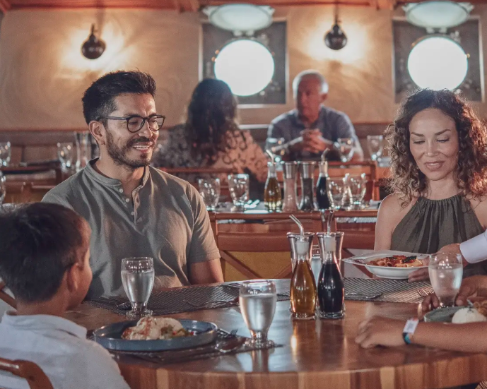 Legend Cruise: Galapagos 4D 3N - For Foreigners 