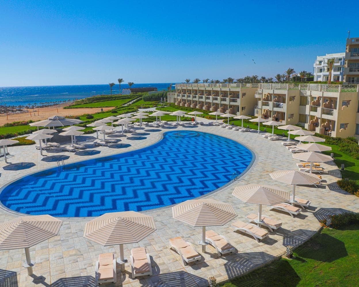 SEACLUB SIRENA BEACH RESORT & SPA BY FANTAZIA