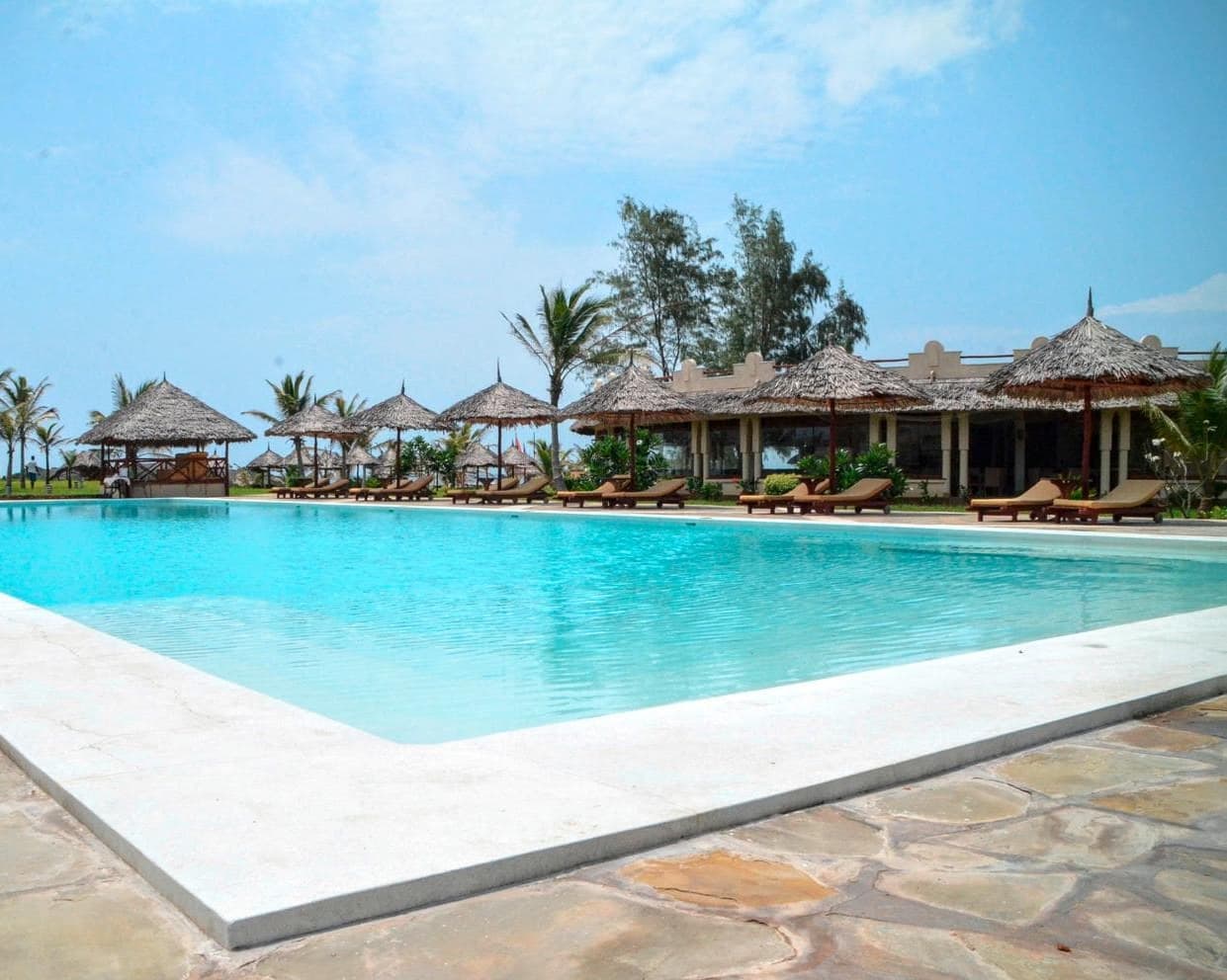 KENYA: SEACLUB 7 ISLANDS REOSRT 