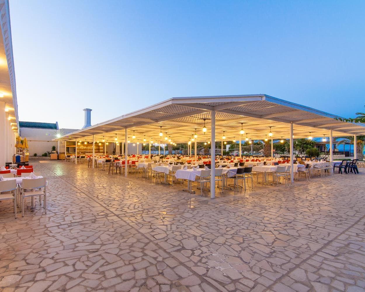 TUNISIA: BRAVO EL BORJ