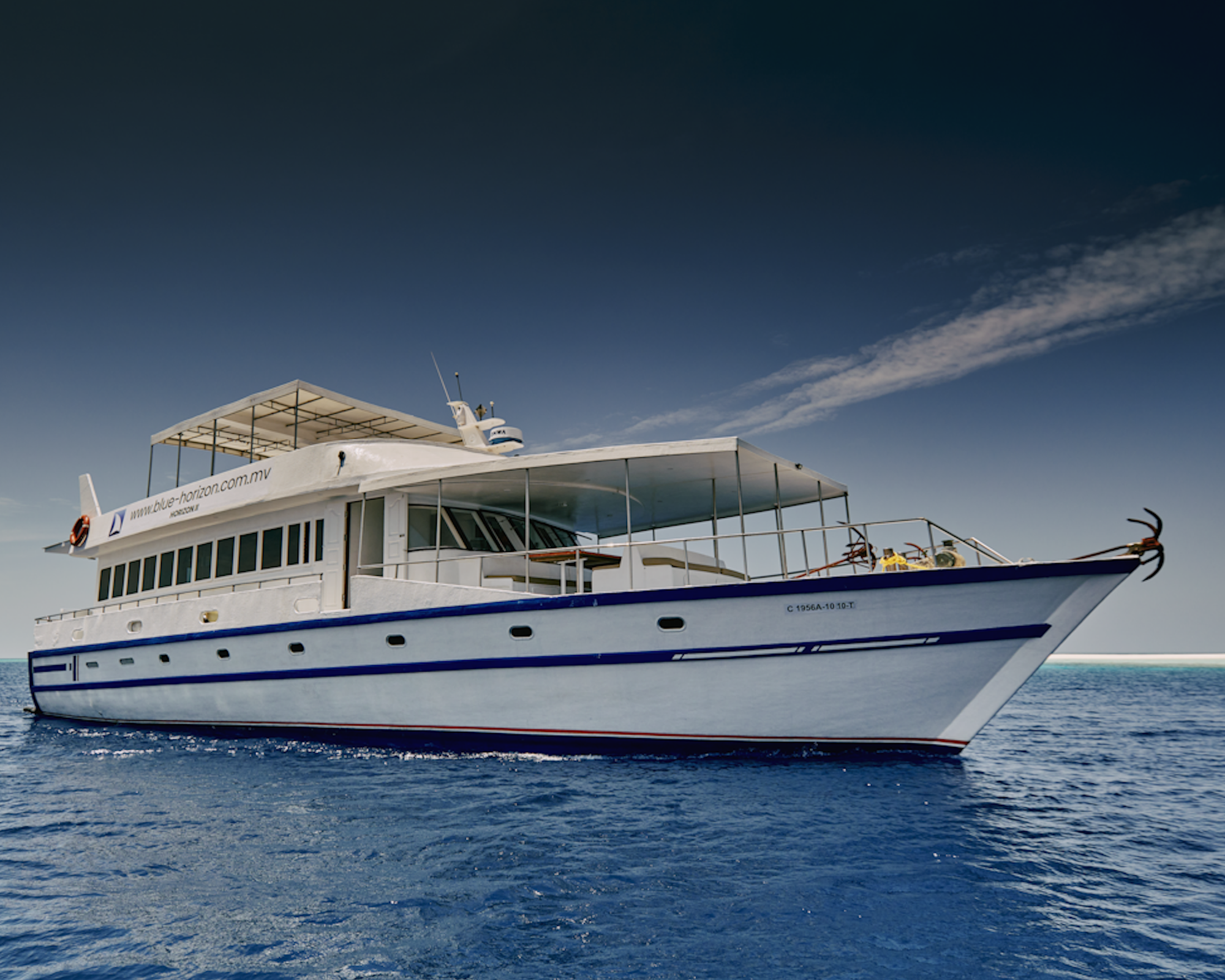 Schnorchelsafari und Inselhüpfen auf der MV Horizon 2