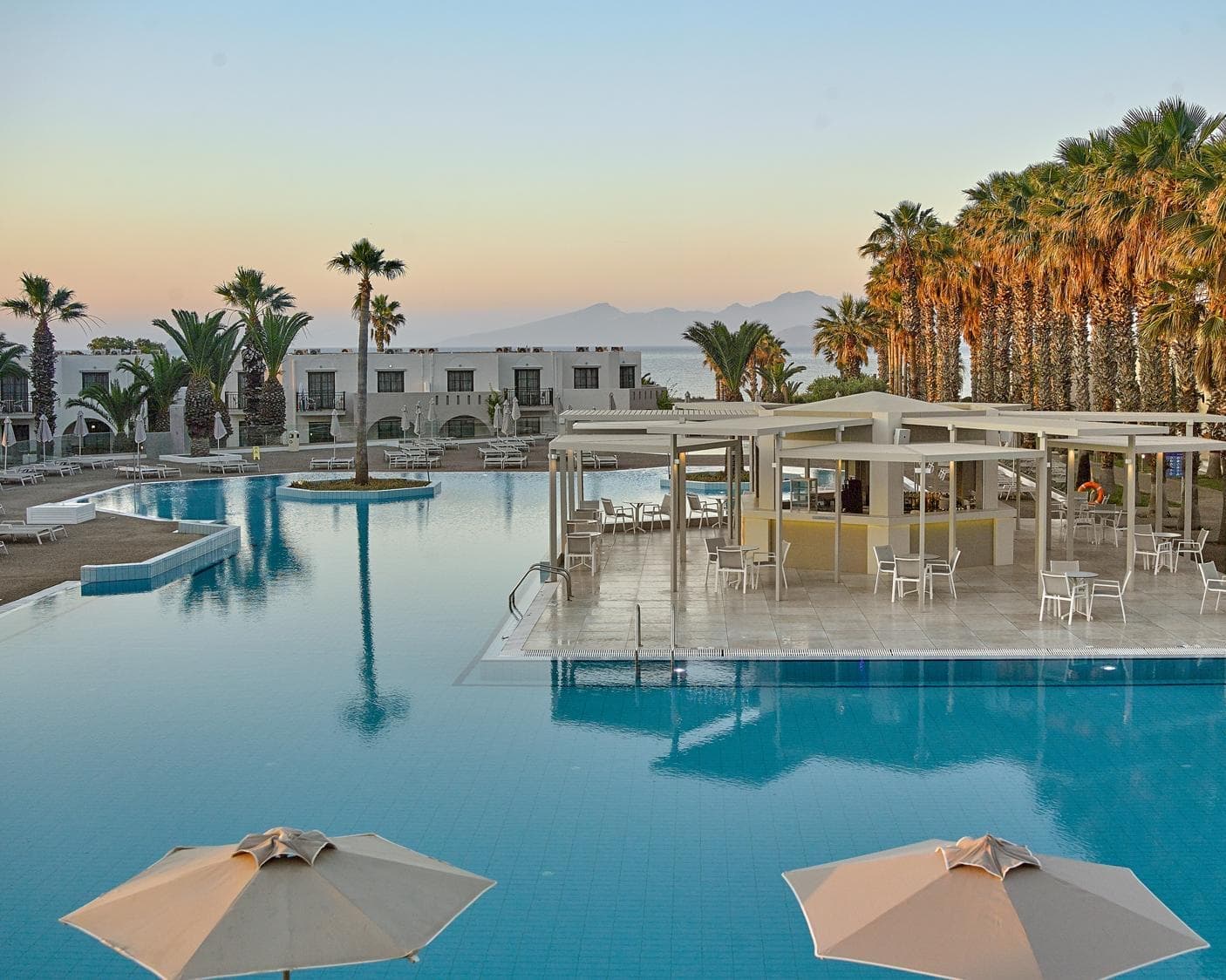 KOS: ALPICLUB PORTO BELLO BEACH 