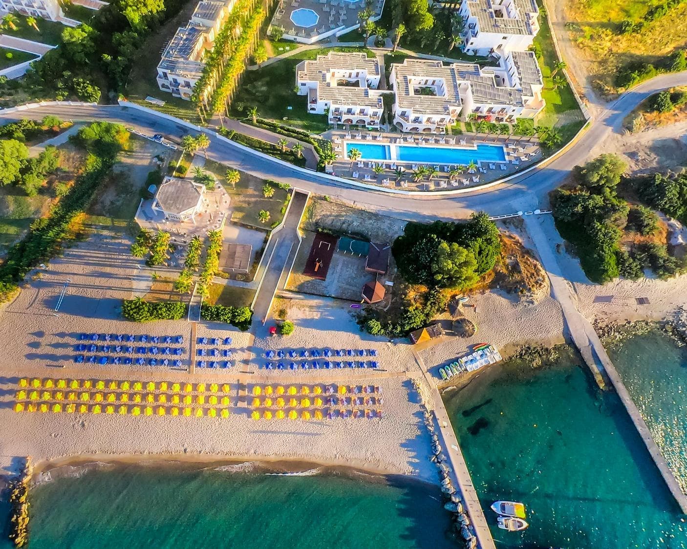 KOS: ALPICLUB PORTO BELLO BEACH 