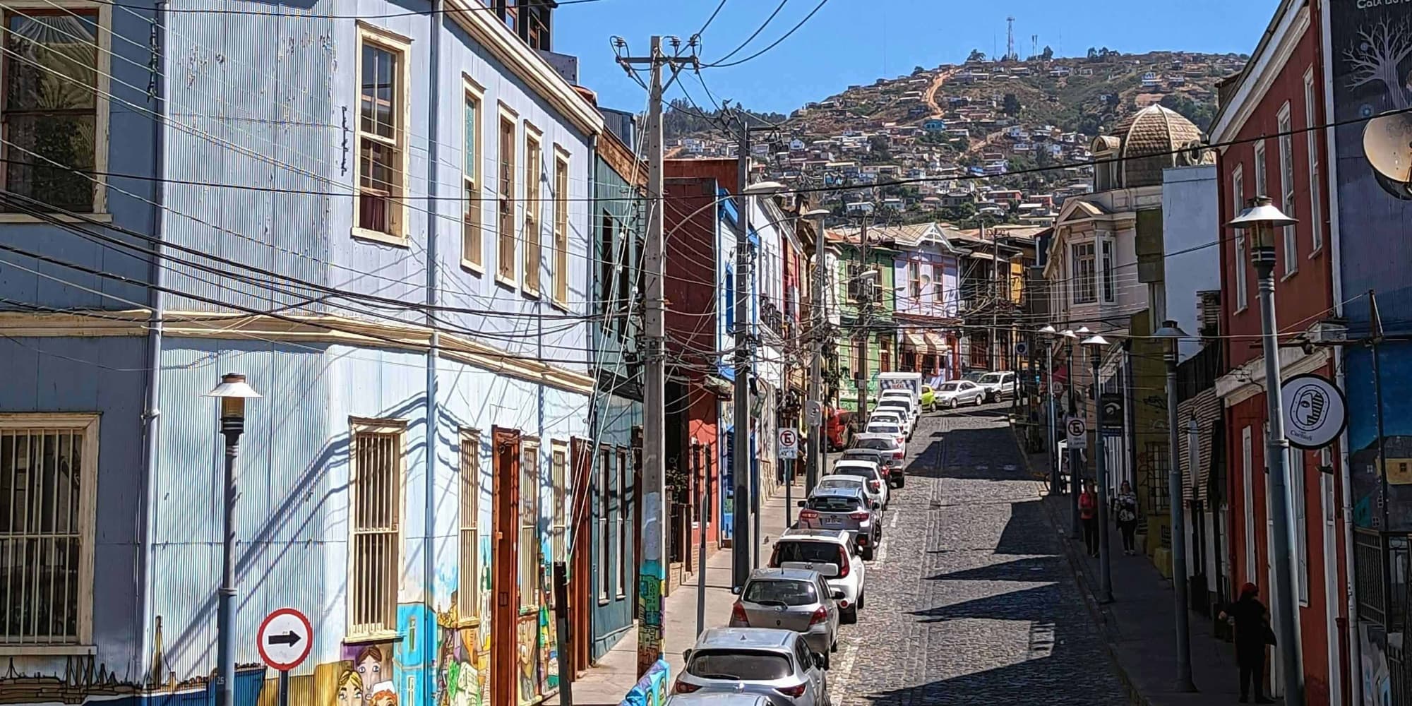 DAY 1: ARRIVAL IN LIMA – CULTURE AND STREET GASTRONOMY