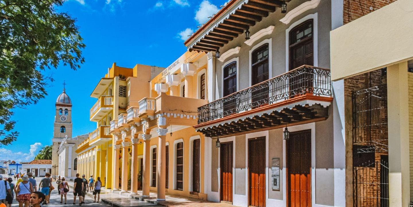 Día 8 Sábado: Cayo Cruz / Bayamo 